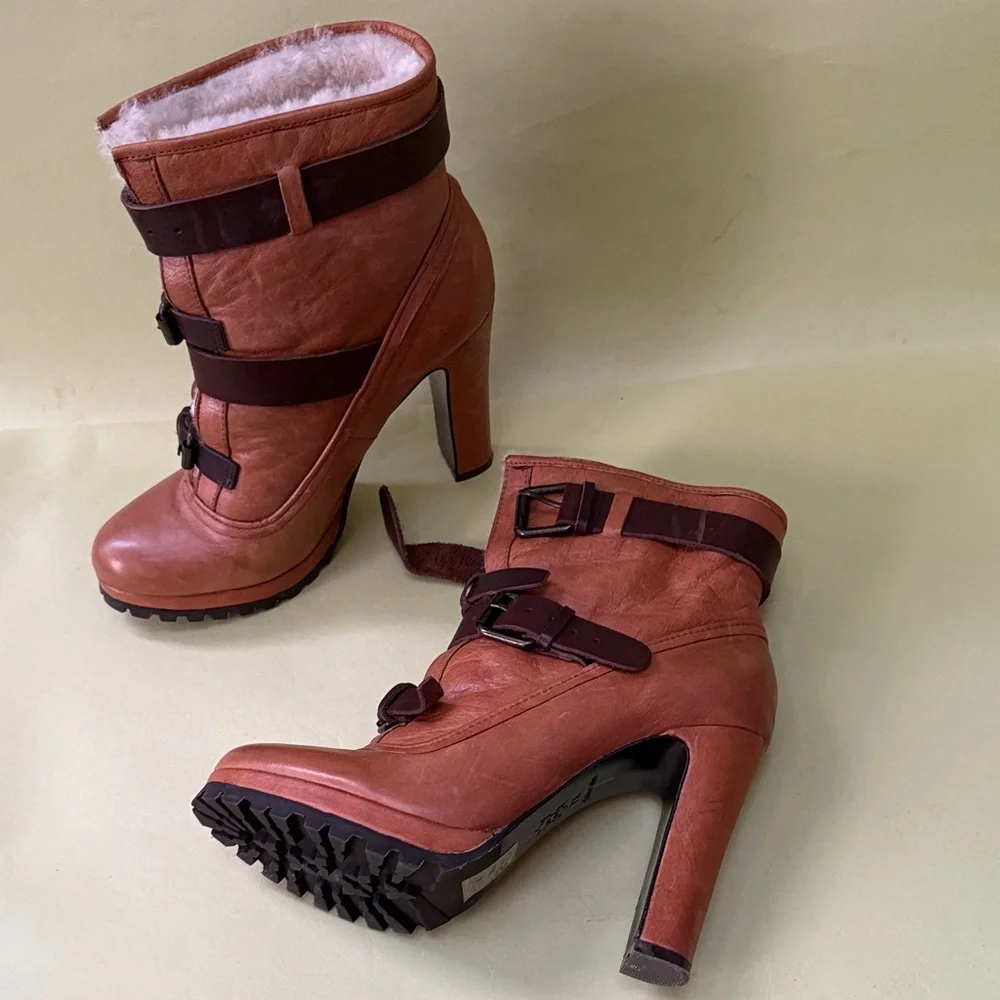 New Vintage Caramel Dolce Vita Winter Boots with Buckle Accents and Real Fur